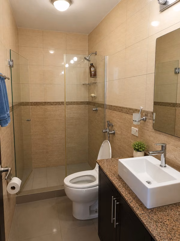 ALQUILO APARTAMENTO FRENTE A LA ESTACIÓN DEL METRO DE EL INGENIO – $950
