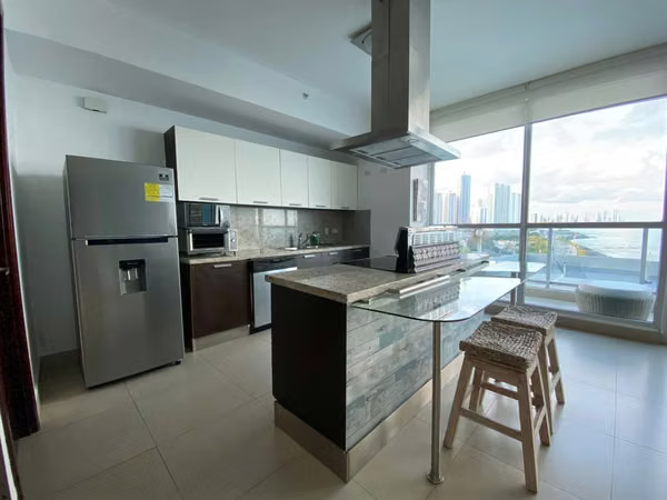 Pta Pacífica - 124; P.H. Oceanaire - 124; Sea view ($240,000)