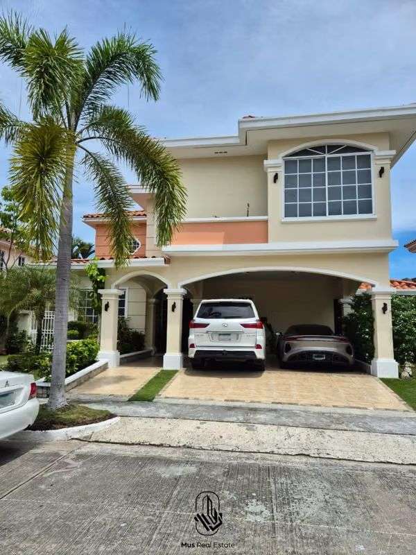 Sale of House in Costa Sur PH Villa Valencia - SG