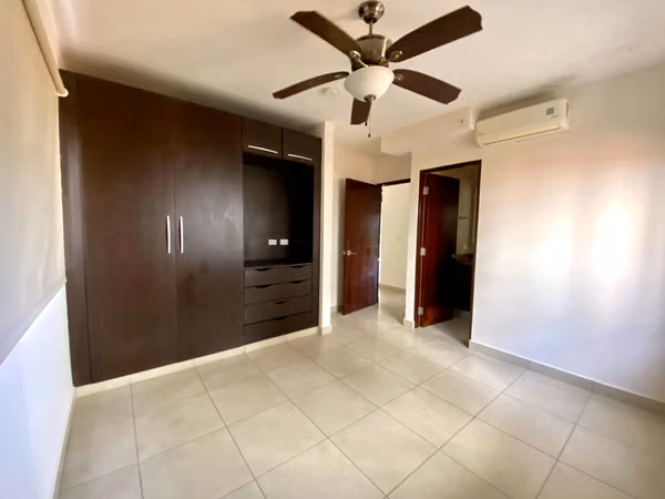 Embassy Club, Sale Apartment, Clayton, Panama JC