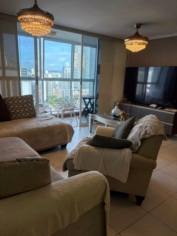 C208 GANGA SE VENDE AMPLIO APARTAMENTO EN PH TERRAMAR