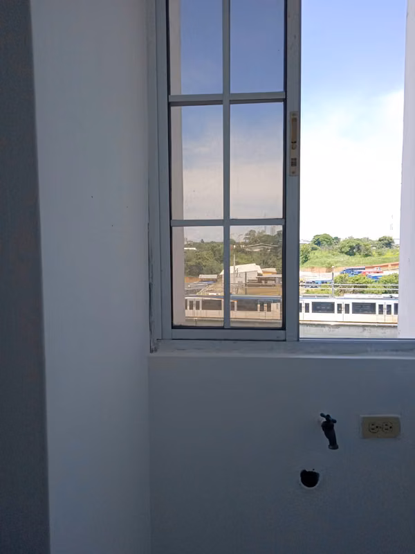 NC104 SE VENDE AMPLIO APARTAMENTO EN EL PH MYSTIC HILLS