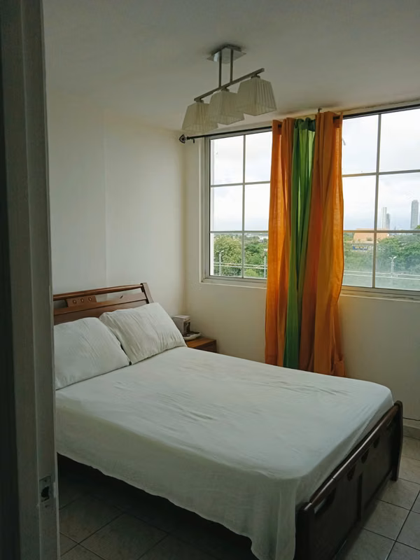 NC104 SE VENDE AMPLIO APARTAMENTO EN EL PH MYSTIC HILLS