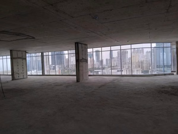 Venta de Oficina o Local Comercial en Vía Brasil PH City Mall - LH