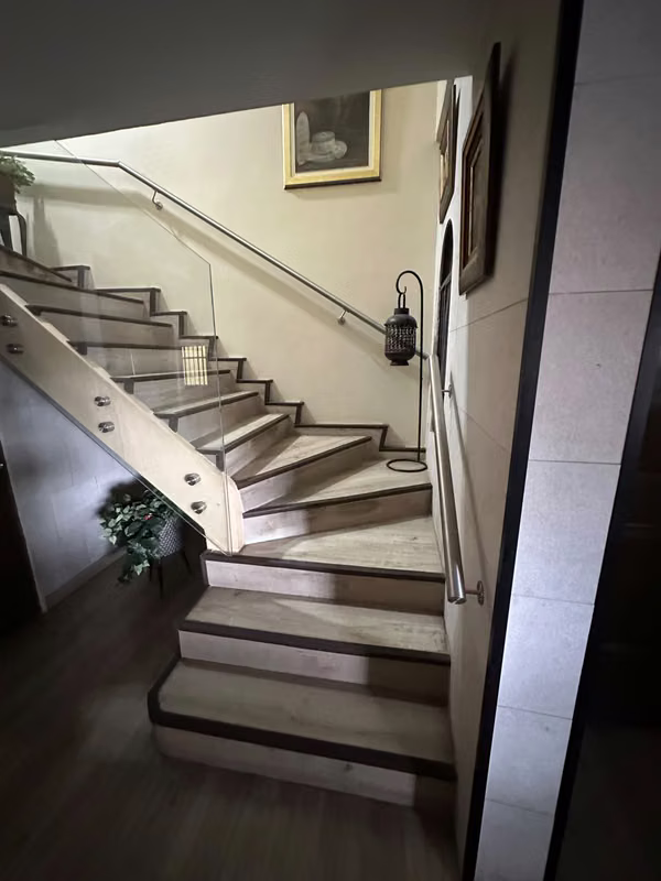 C2597 SE VENDE AMPLIA Y ESPECTACULAR CASA EN ALTOS DE PANAMA