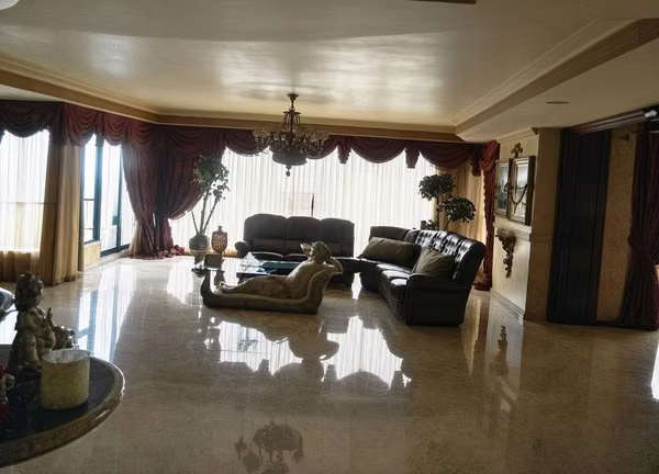 Apartment with Spectacular Sea View - P.H. Miramar (Tower 2)