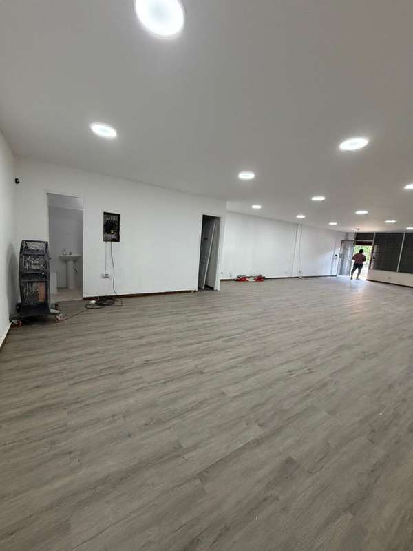 Commercial local rental in Ave. Belisario Porras