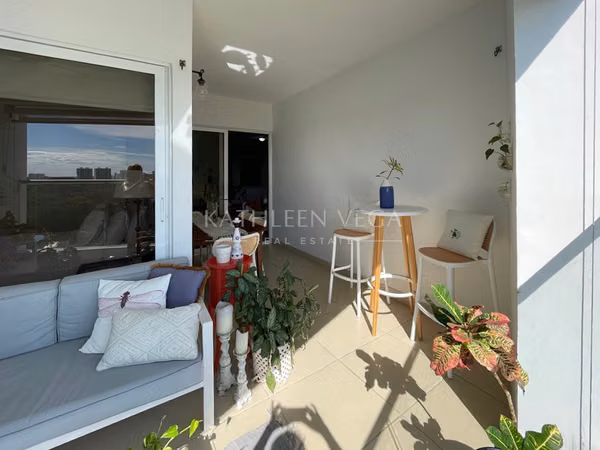 Apartamento en alquiler de playa amoblado en P.H. Patricia Italia, en Farallón