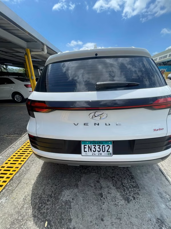 HYUNDAI VENUE 2025