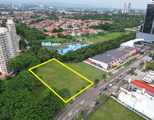 Sale of Commercial Land in Costa del Este, 2,897 m ²