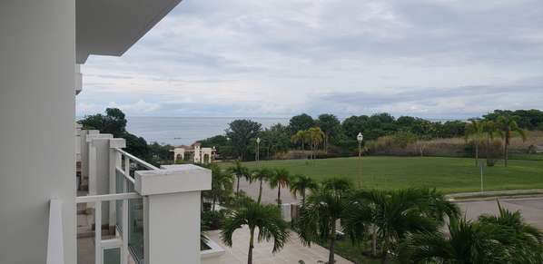 Beachfront Condo for Sale – OCEANFRONT, San Carlos | US$135,000