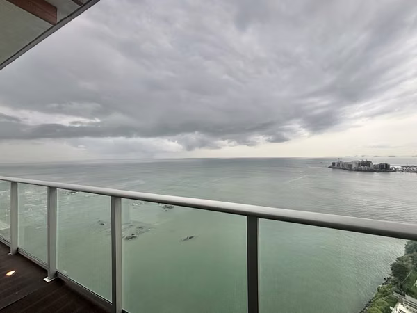 Front to the Sea Apartment in PH Oceanaire - Punta Pacífica