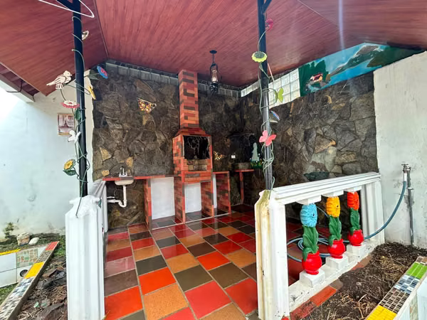 ¡Hermosa casa en venta en Villa Lucre! Lista para habitar