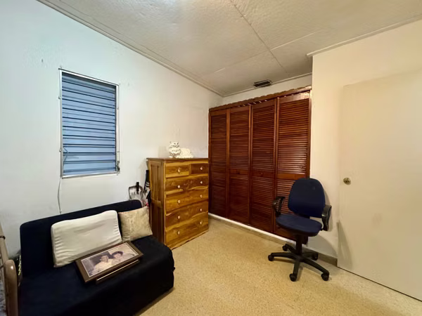 Sale Linda Casa in Reparto New Panama (negotiable)