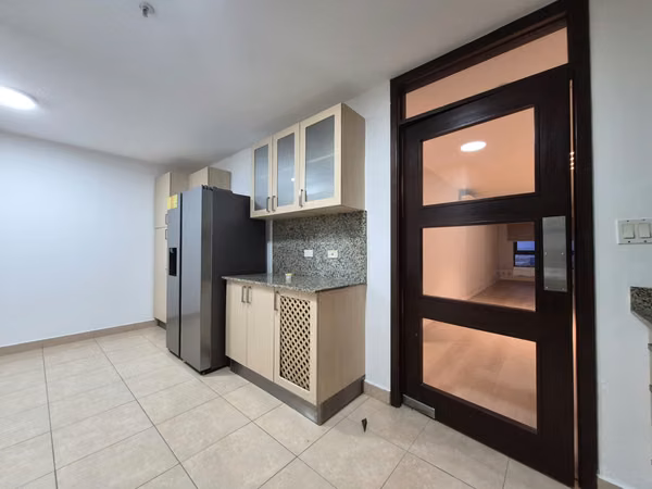 APARTMENT FOR RENT ON THE EAST COAST - PH SEA PARK II - VIEW OF THE PARK - WHITE LINE