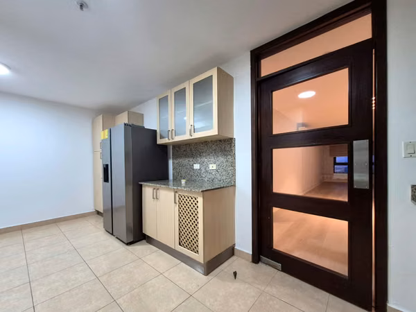 APARTMENT FOR RENT ON THE EAST COAST - PH SEA PARK II - VIEW OF THE PARK - WHITE LINE