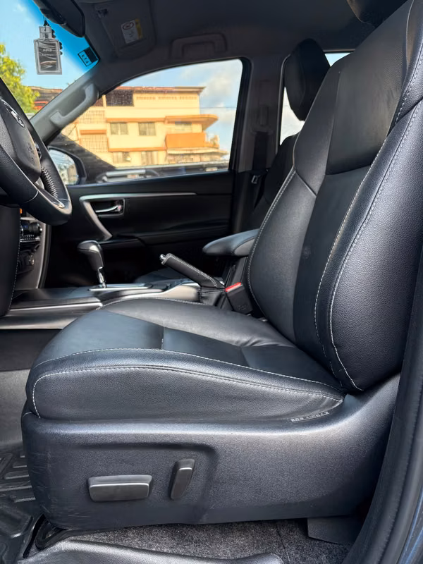 Toyota Fortuner 2025 Full extra
