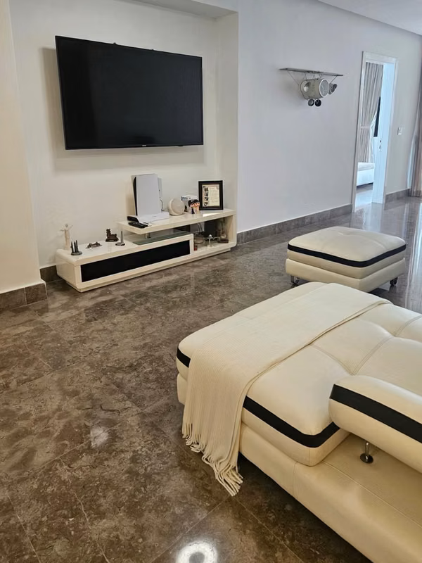Sale of Apartment in Av Balboa PH Arts & Yoo