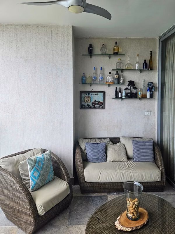 Sale of Apartment in Av Balboa PH Arts & Yoo