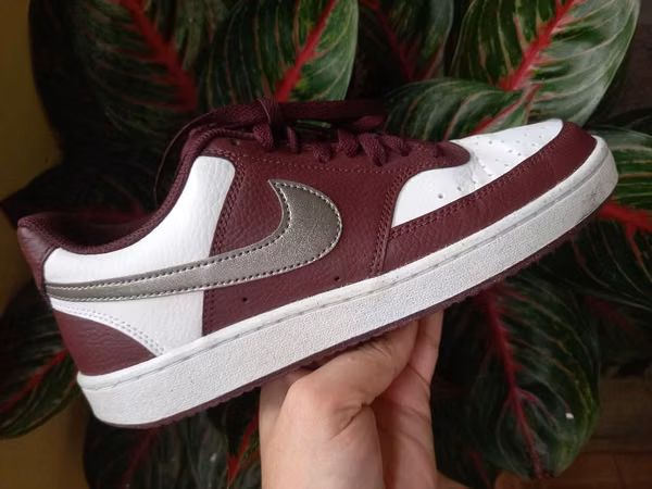 Nike slippers