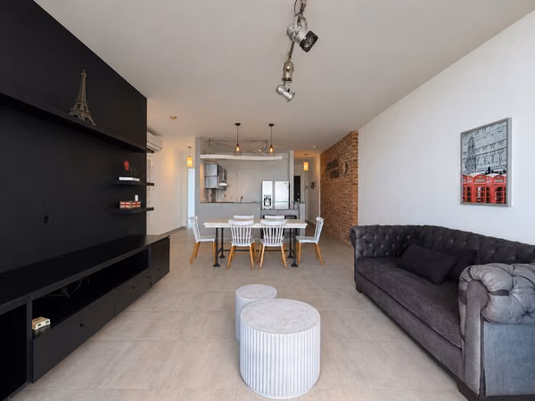 AQLUILER APARTMENT ON BALBOA AVENUE