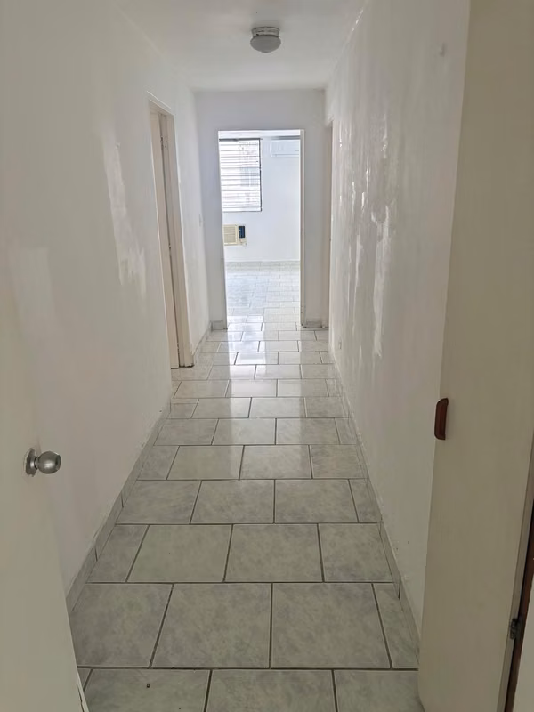 Venta Apartamento en El Cangrejo, Ph Aranjuez, Panamá. MAR27-2409