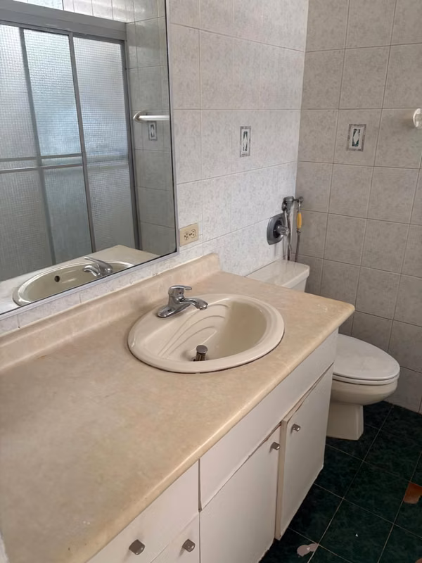 Venta Apartamento en El Cangrejo, Ph Aranjuez, Panamá. MAR27-2409