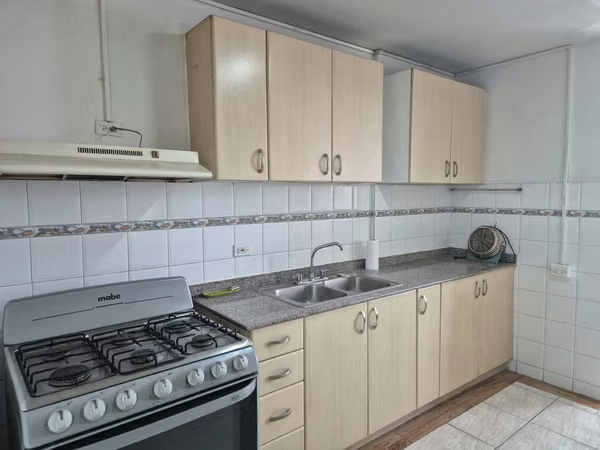 APARTMENT FOR SALE IN THE CITY OF BETHANY - ROAD
