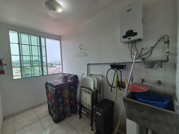 APARTMENT FOR SALE IN THE CITY OF BETHANY - ROAD