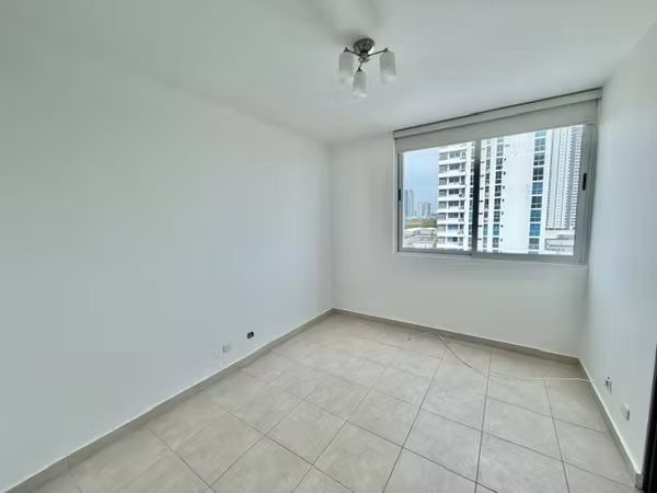SALE APARTMENT PH ALCALAWITH SEA VIEW
