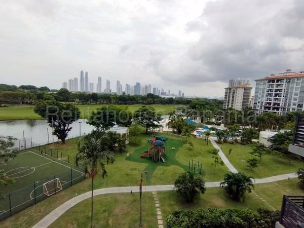 SALE OF APARTMENT IN SANTA MARIA