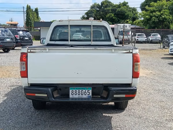Isuzu Dmax 2011 Manual