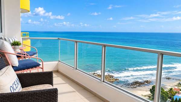 2-bedroom front apartment with wide balcony in Coronado - 124; PH Coronado Bay