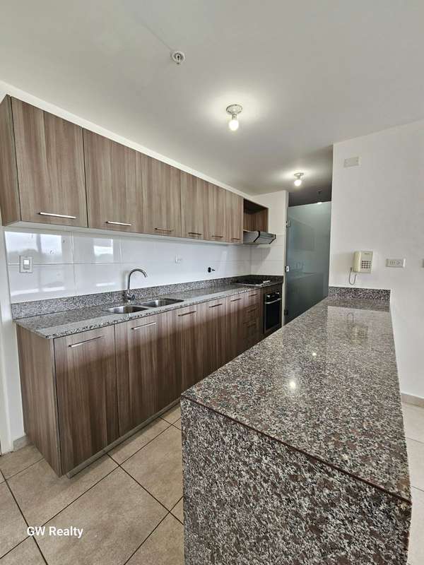 Apartment for sale - Golf Brisas - PH Hacienda Golf