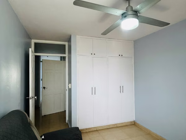 APARTAMENTO DE SEGUNDA A LA VENTA $160,000.00 , 147 M2 , UBICACION 12 DE OCTUBRE