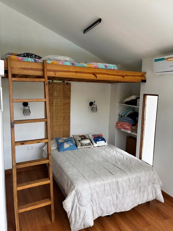 Jungle property close to the beach on Taboga Island