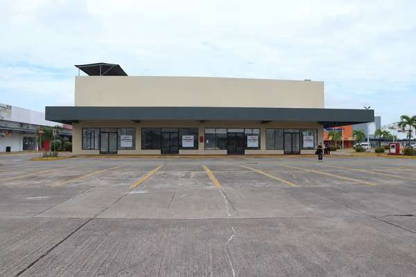 Commercial Rental in Los Pueblos, Avenida Domingo Díaz (Via Tocumen)