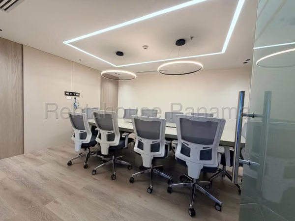 Executive Office with Panoramic View in Oceania Business Plaza, Punta Pacífica