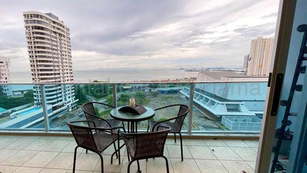 Sale of Spacious Apartment in San Francisco 26 *3975Mfk