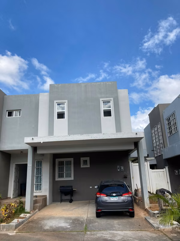  CASA EN VENTA | P.H. VICTORIA – BRISAS DEL GOLF
