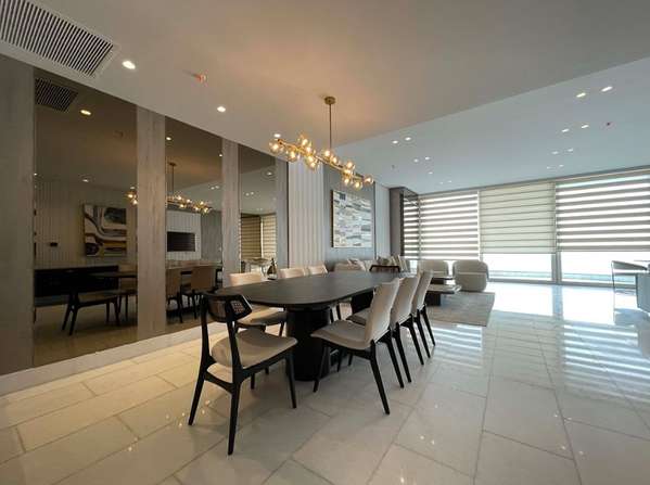Sale of Apartment in Punta Paitilla, PH The Towers, 329m2