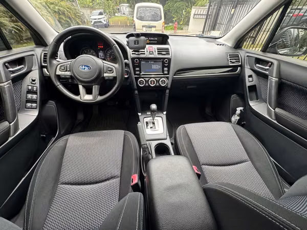 SUBARU FORESTER 2017 · AWD X-MODE · PORTÓN ELÉCTRICO · CÁMARA · 91 MIL KM MC009