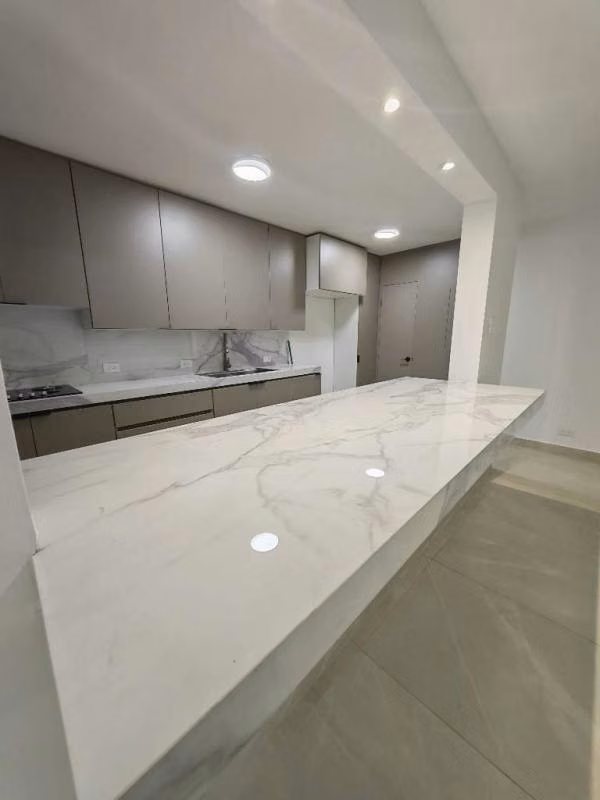Casa en San Francisco Dos niveles y Renovada