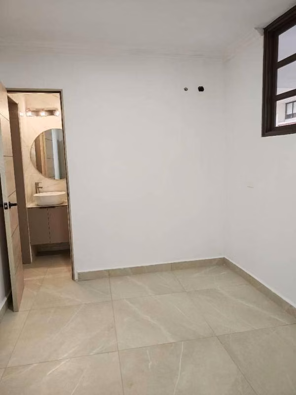 Casa en San Francisco Dos niveles y Renovada