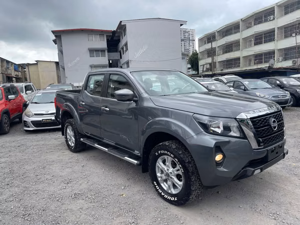 NISSAN FRONTIER 2024 MANUAL 4X4
