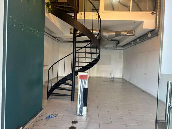 Commercial for Rent - 50 Street, near Multiplaza / Commercial Space for Rent - 50 Street, Near Multiplaza