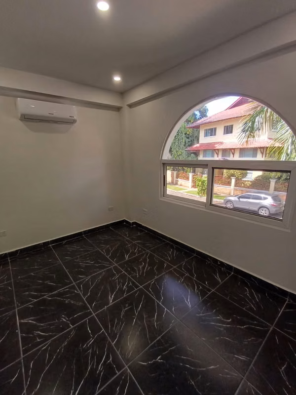 AVAILABLE! House in Albrook 3 rec 2 ba near Clayton, Ancon, Amador
