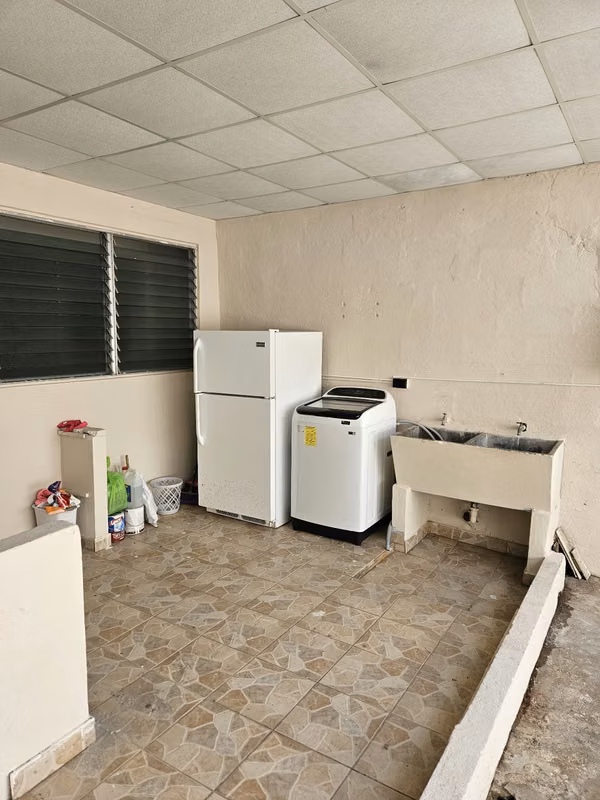 RENTAL HOUSE AT THE LOCATION