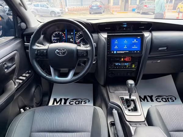 Toyota Fortuner 2024