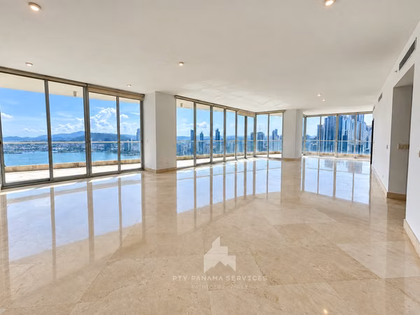 THE POINT - PAITILLA TIP - 124; 500 M2 FACING THE SEA
